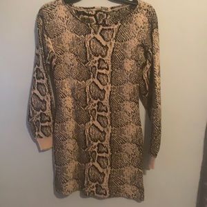 Animal print leopard Sweater dress